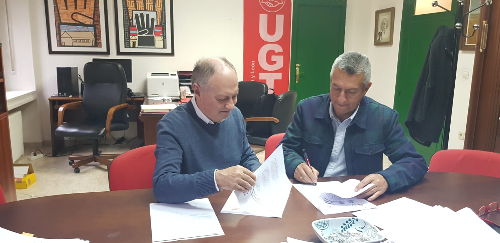 Firma de Acta de Hermanamiento UGTCyL y CUT Boyacá