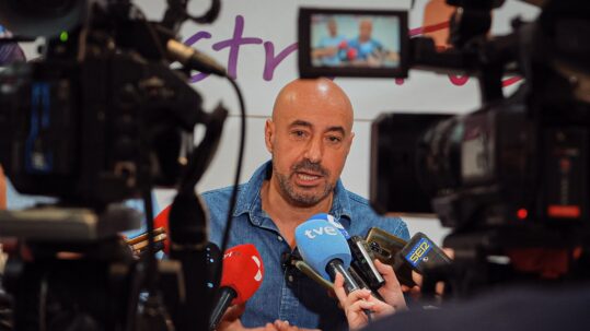 Óscar Lobo hace spoiler: “un gobierno de coalición PP-Vox no funciona en Castilla y León, es volver a tropezar con la misma piedra”