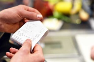 UGT defiende una subida salarial del 4% y cláusulas de revisión para dignificar los salarios de las personas trabajadoras de Castilla y León