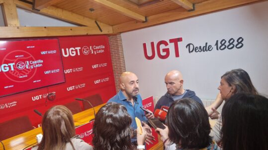 Óscar Lobo: “UGT responderá ante cualquier ataque que se produzca contra los derechos de las personas trabajadoras y el movimiento sindical”
